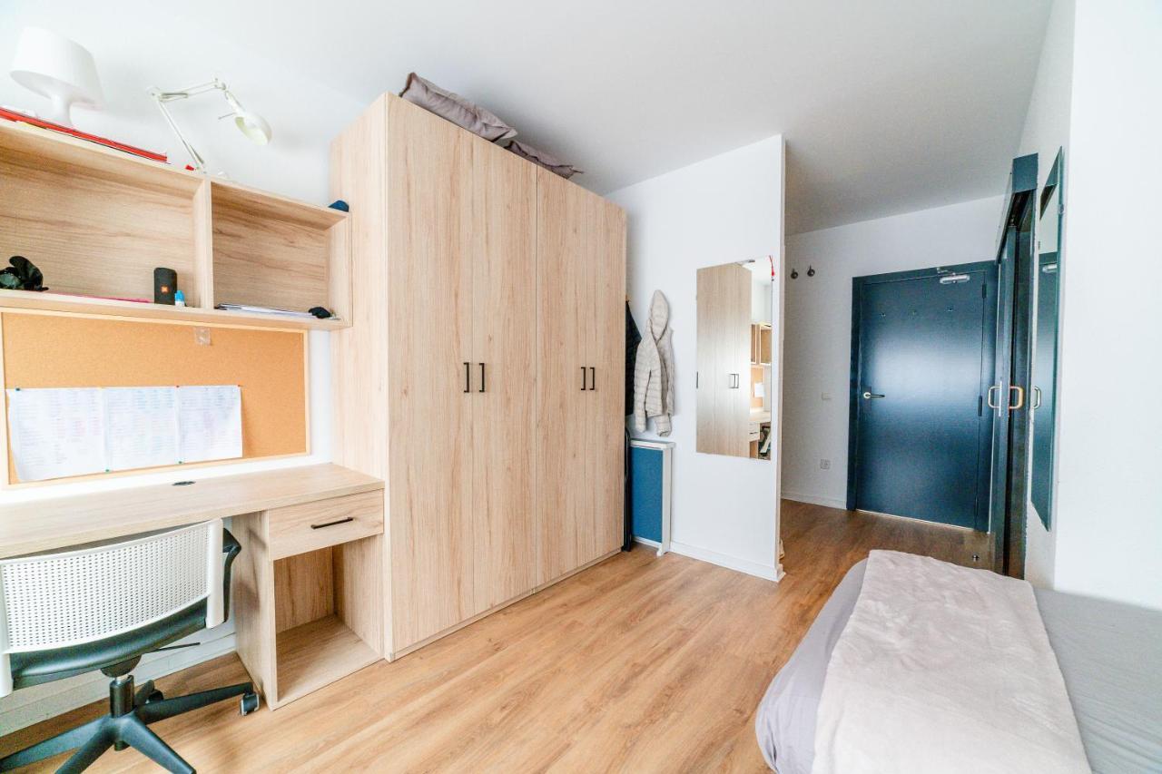 Micampus Logrono Student Residence Экстерьер фото